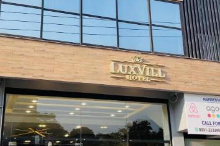 Luxvill Hotel