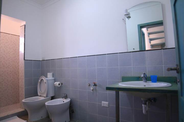 Room 37 of 67