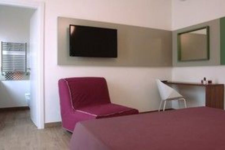 Room 17 of 23
