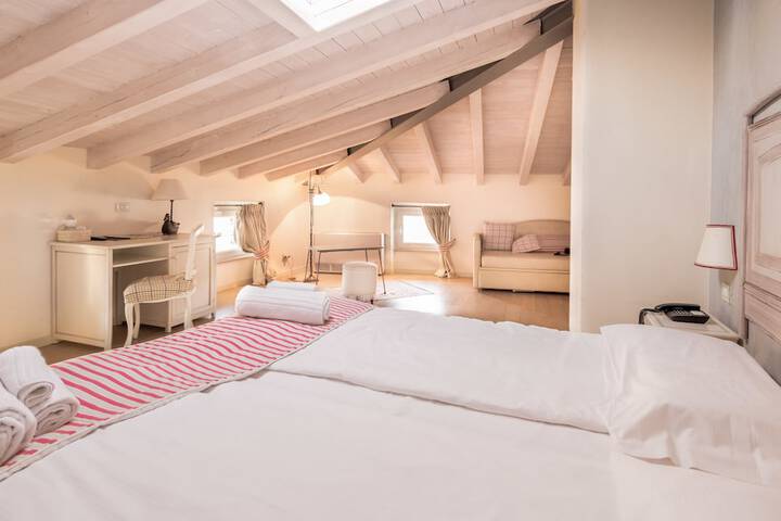 Room 21 of 75