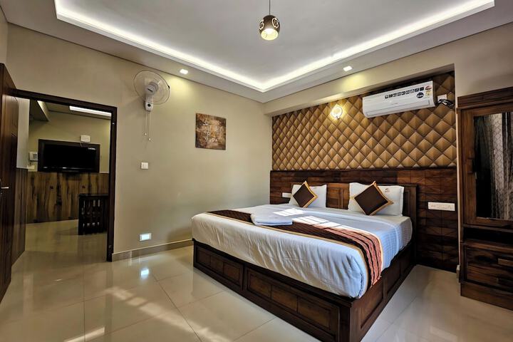 Room 35 of 135