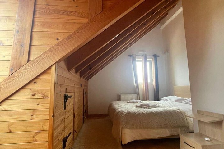 Room 7 of 48