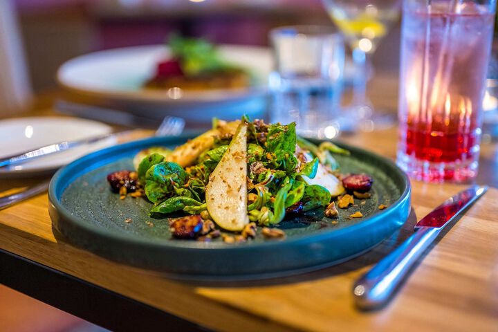 Dining 52 of 73