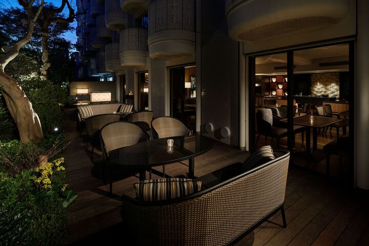 Lounge 212 of 239
