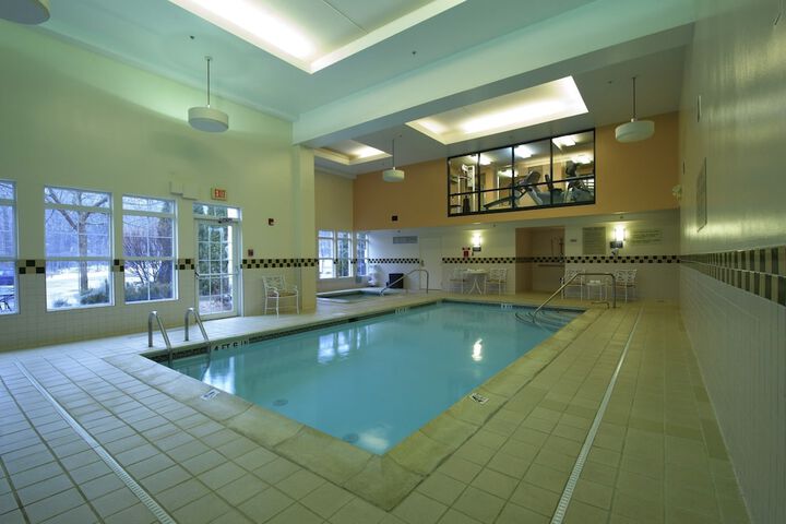 Pool 19 of 29