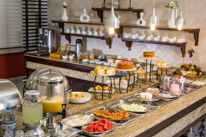 Breakfast buffet