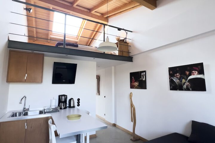 Room 14 of 131