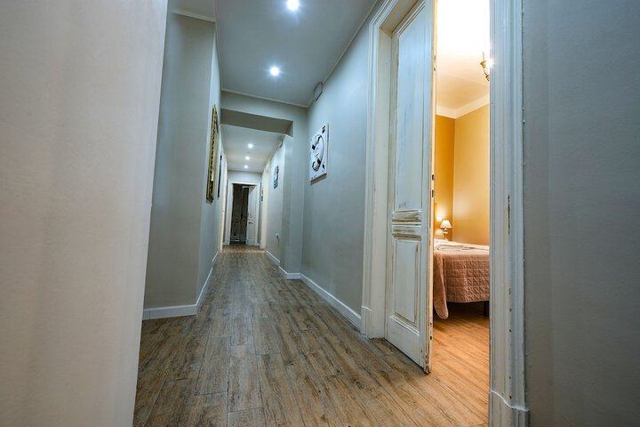 Hotel 2 of 62