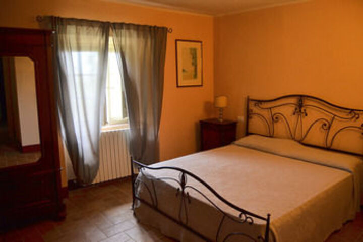Room 35 of 53