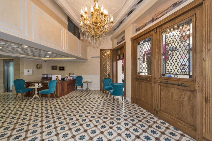 Lobby Photos