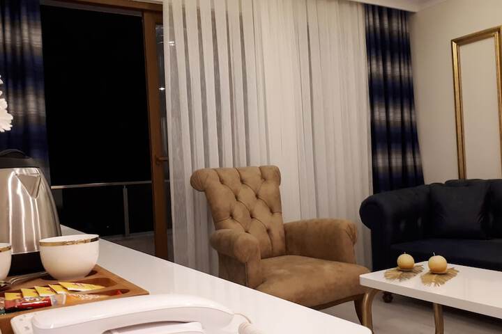 Room 16 of 35