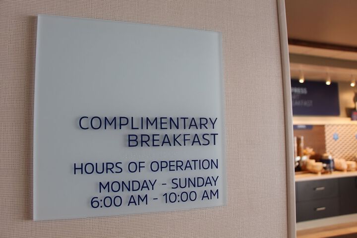 Breakfast area