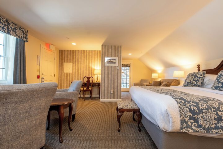 Room 41 of 176