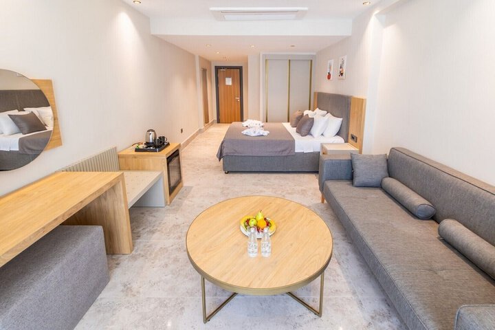 Room 52 of 130