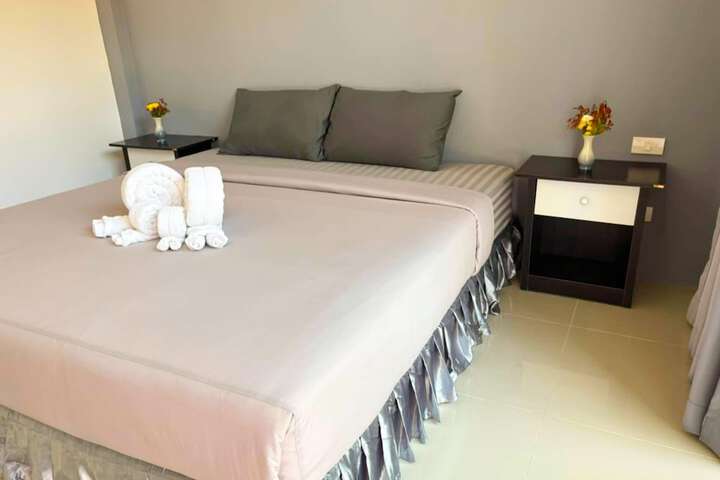 Room 7 of 39