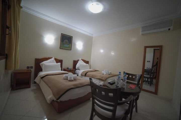 Room 6 of 20