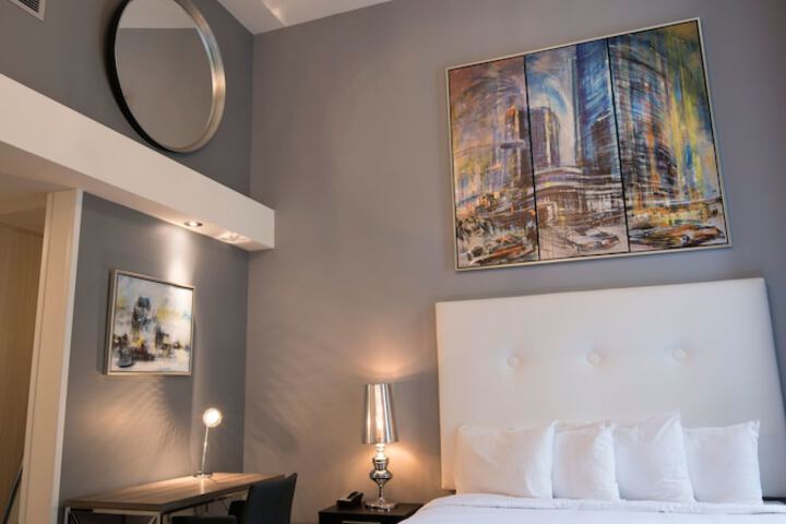 Room 5 of 31