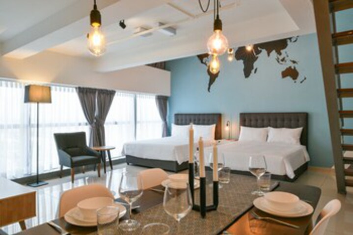 Room 15 of 22