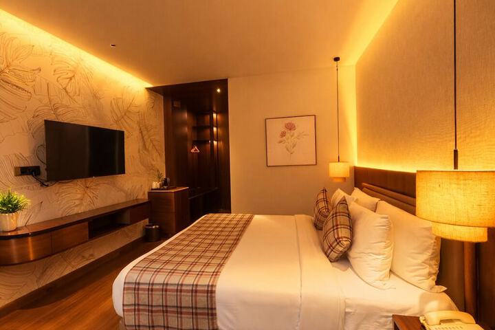 Room 12 of 47