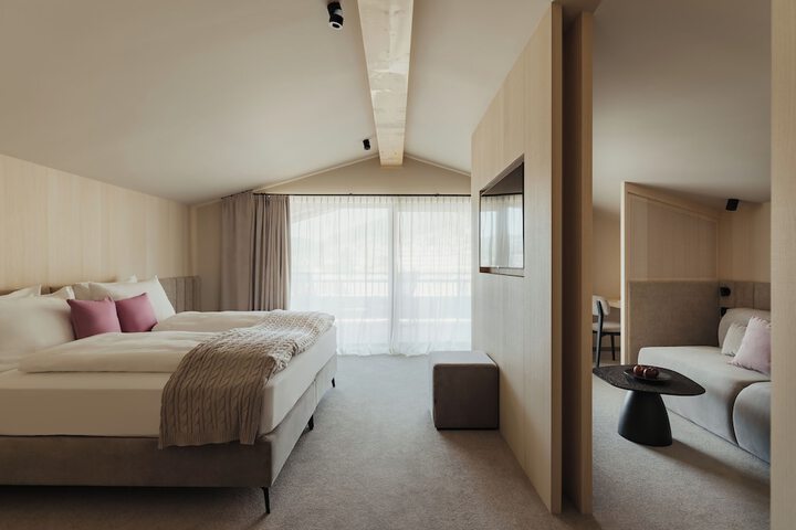 Room 19 of 88