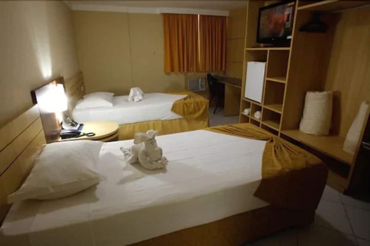 Room 26 of 50