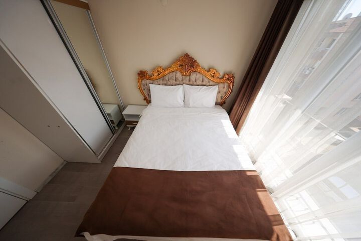Room 58 of 136