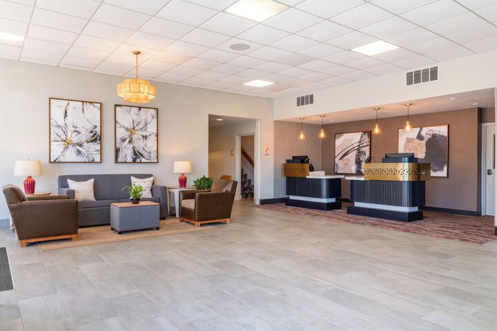 Guest Lobby