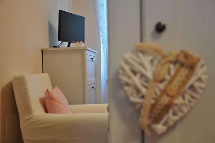 Room 13 of 40