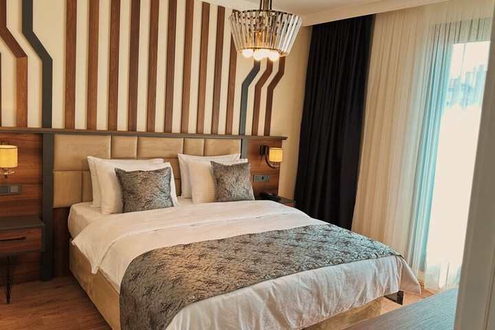 Room 5 of 41