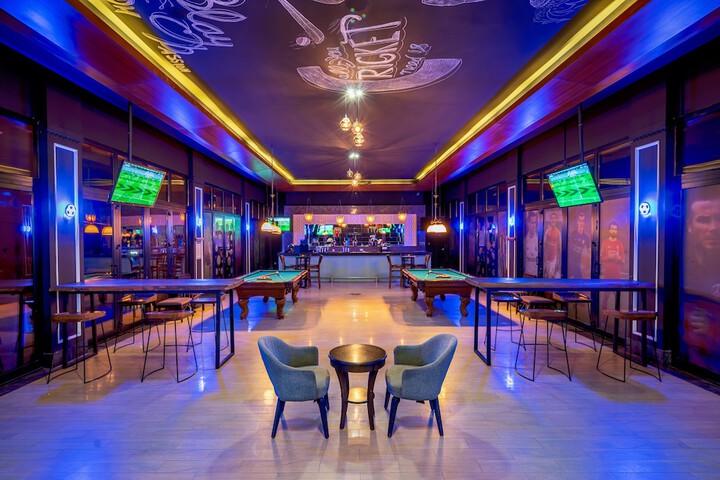 Lounge 291 of 335