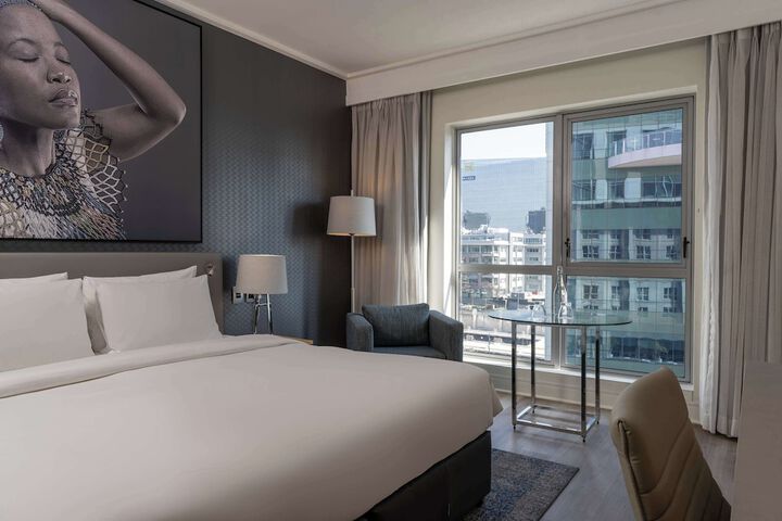 Room 40 of 148