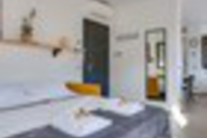 Room 140 of 270