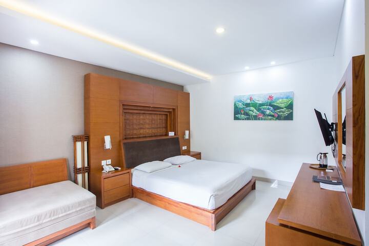 Room 28 of 91