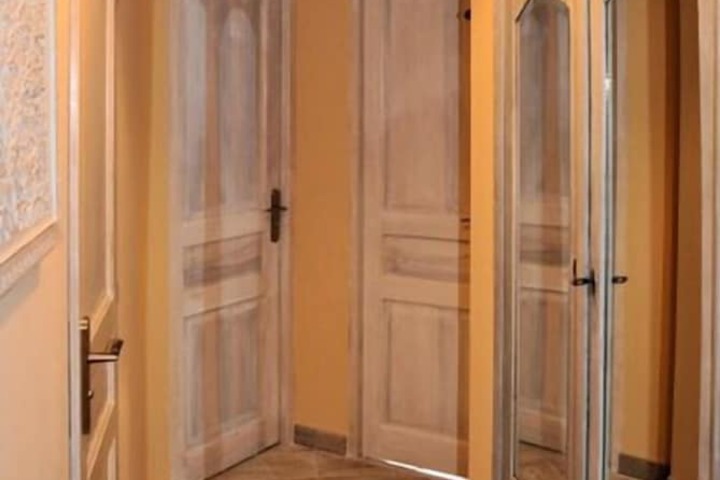 Room 14 of 22