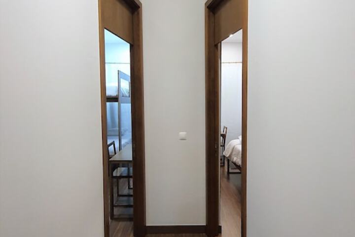 Room 7 of 80