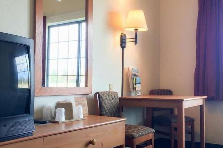 Room 15 of 46