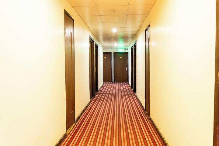 Ballroom/Hall 26 of 29