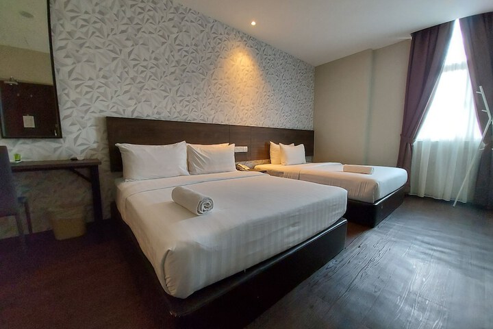 Room 63 of 138