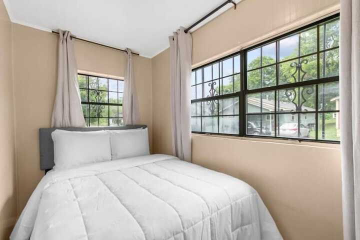 Room 15 of 41
