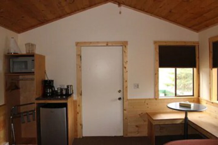 Room 70 of 279