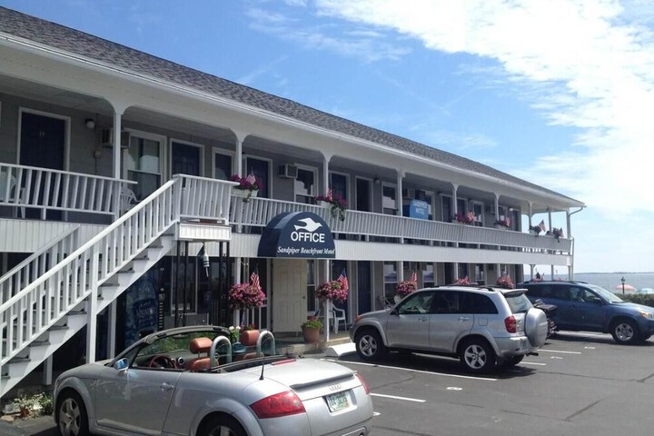 Property Grounds 47 of 51