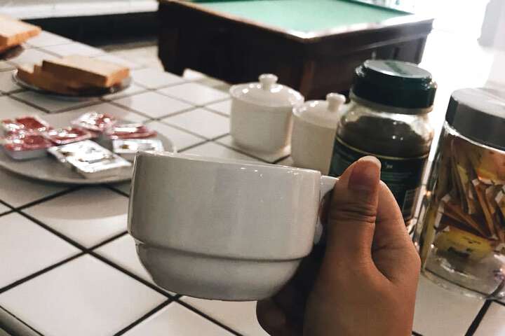Breakfast/Coffee Service 8 of 15
