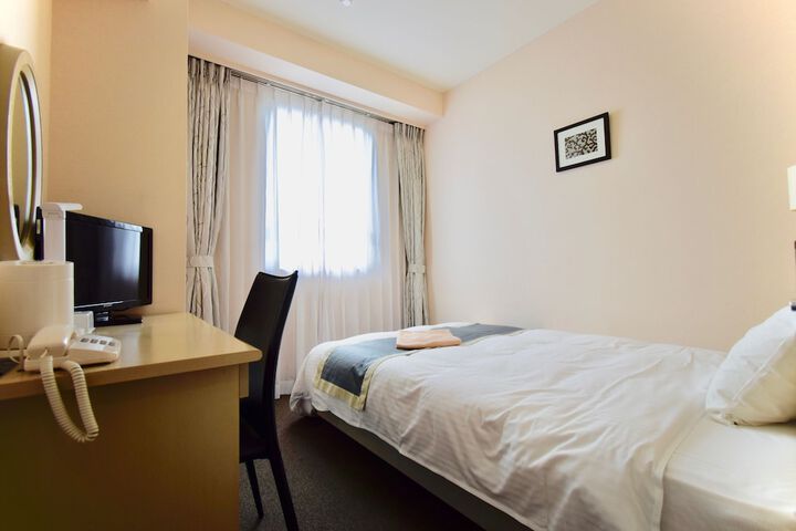 Room 9 of 45
