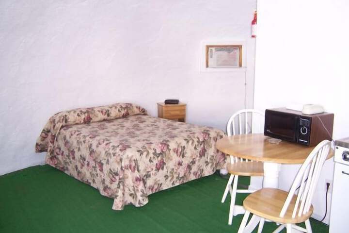 Room 11 of 75