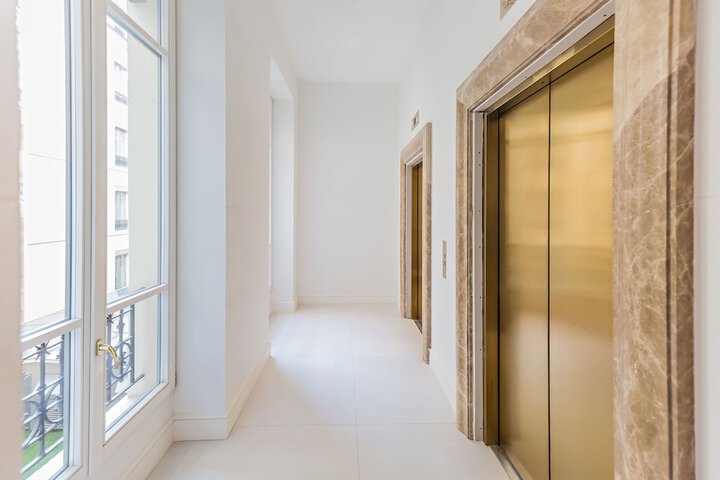 Hotel Interior 163 of 179