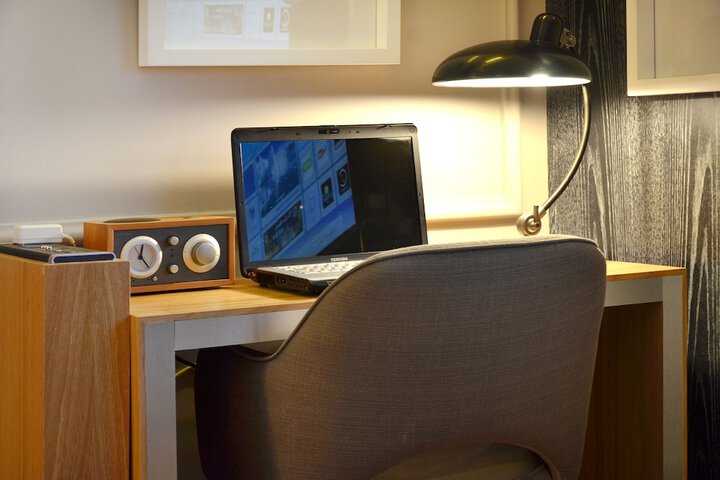 Room 15 of 143