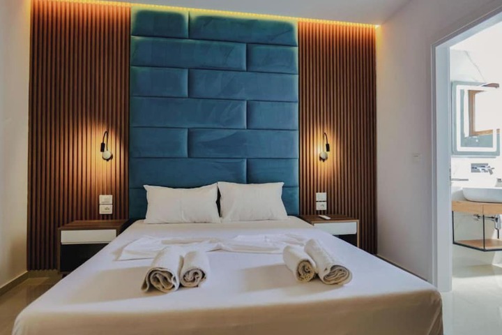 Room 37 of 68