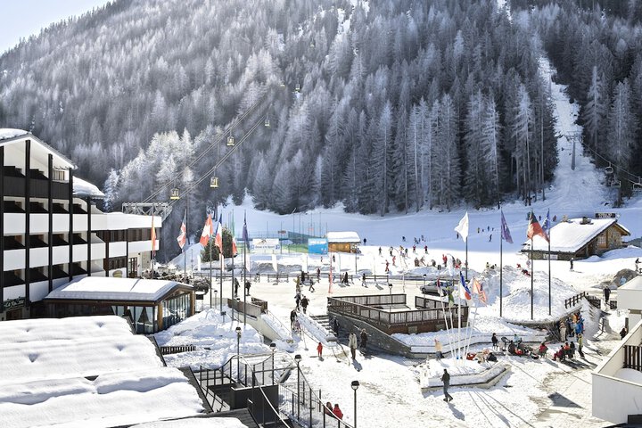 Skiing