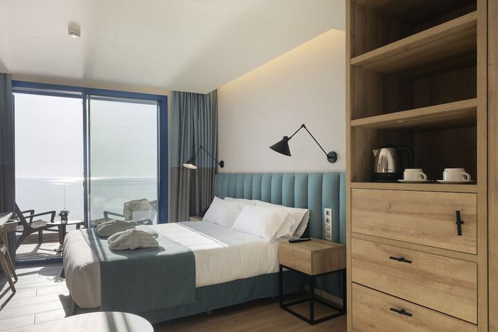 Room 26 of 75
