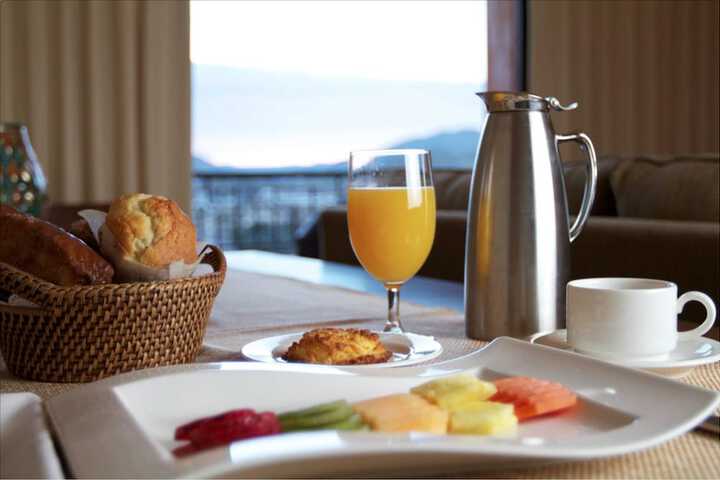 Breakfast/Coffee Service 32 of 43